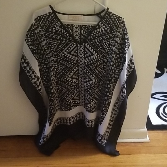 Michael Kors Women's top - Picture 4 of 5